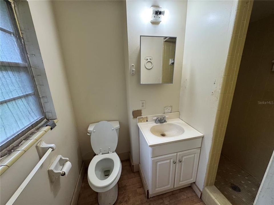 En Venta: $175,000 (3 camas, 2 baños, 1200 Pies cuadrados)