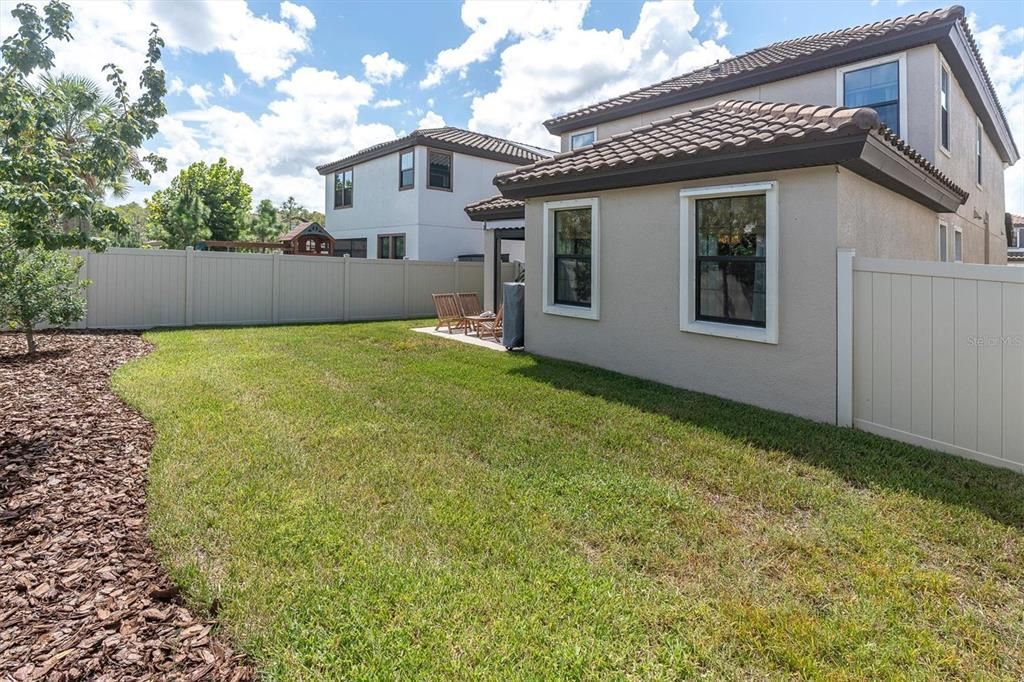 For Sale: $725,000 (4 beds, 2 baths, 2411 Square Feet)