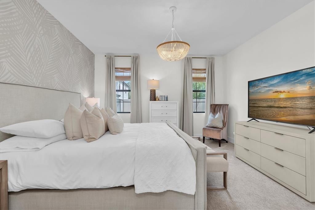 For Sale: $725,000 (4 beds, 2 baths, 2411 Square Feet)