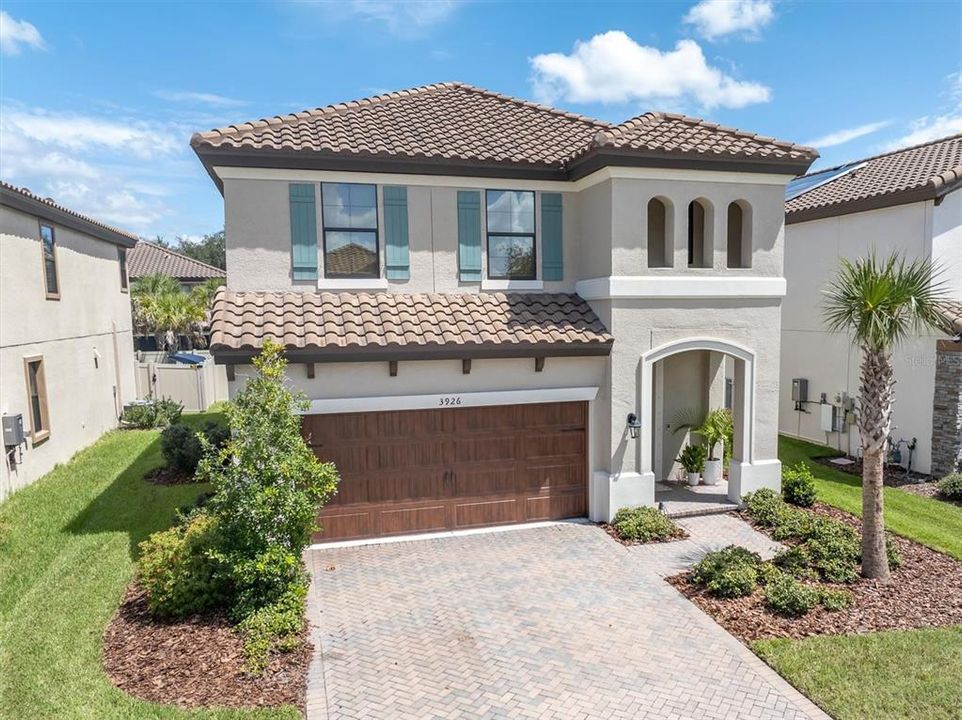 For Sale: $725,000 (4 beds, 2 baths, 2411 Square Feet)