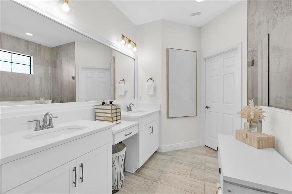 For Sale: $725,000 (4 beds, 2 baths, 2411 Square Feet)