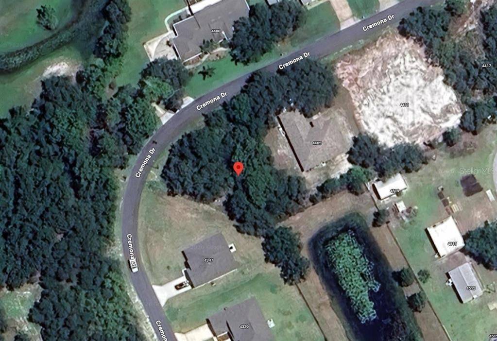 На продажу: $47,500 (0.26 acres)