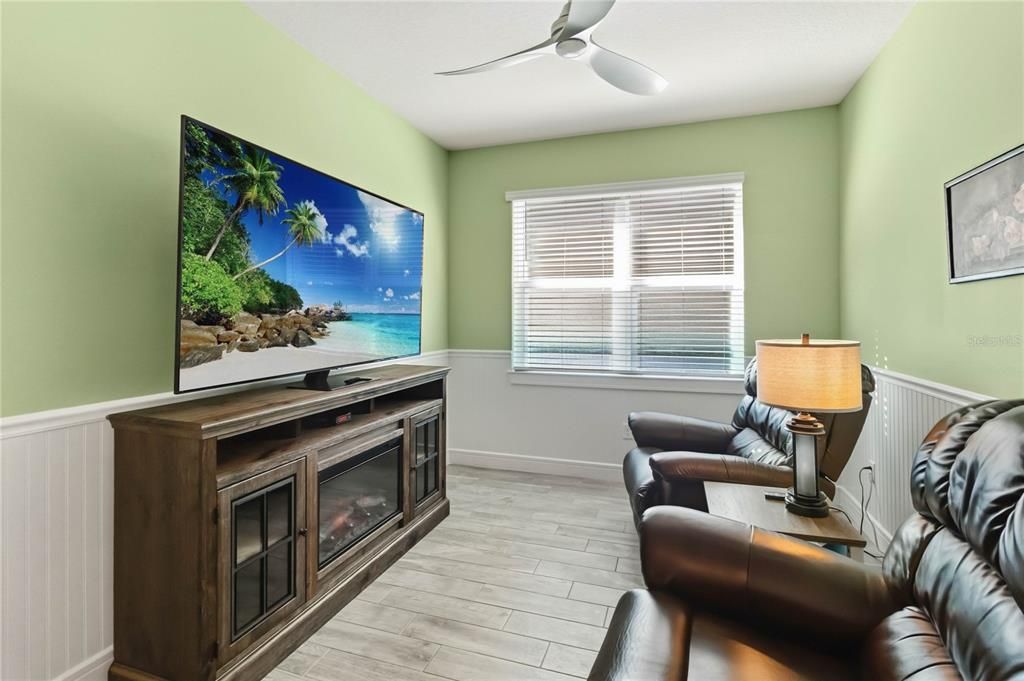For Sale: $500,000 (2 beds, 2 baths, 1670 Square Feet)