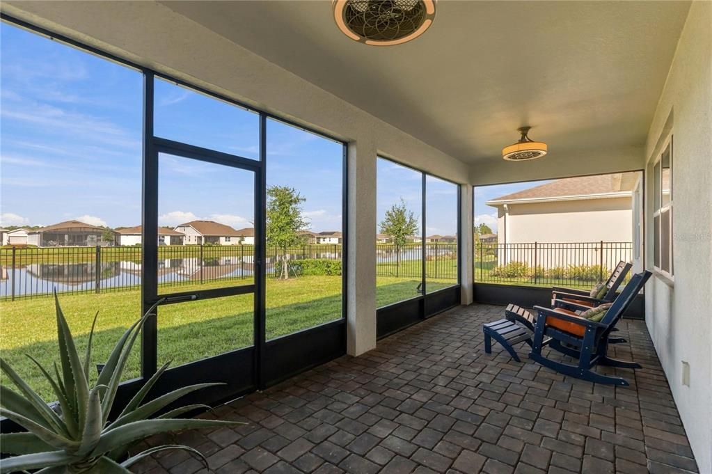 For Sale: $500,000 (2 beds, 2 baths, 1670 Square Feet)