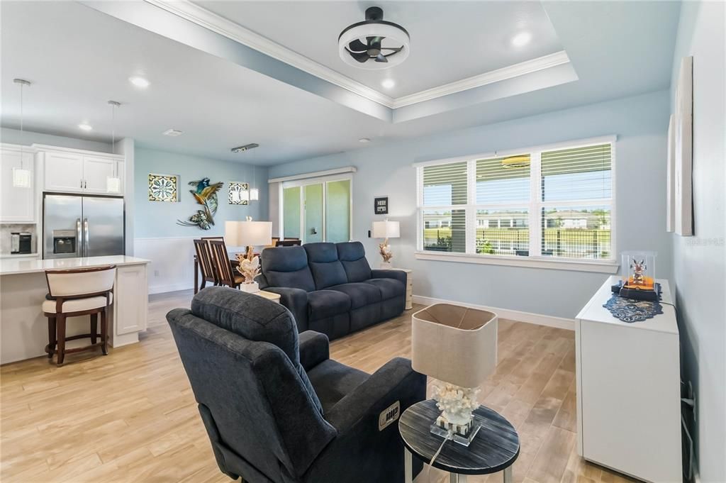 For Sale: $500,000 (2 beds, 2 baths, 1670 Square Feet)