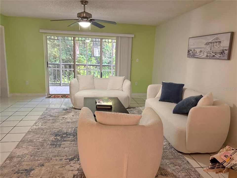 For Rent: $2,650 (2 beds, 2 baths, 1520 Square Feet)