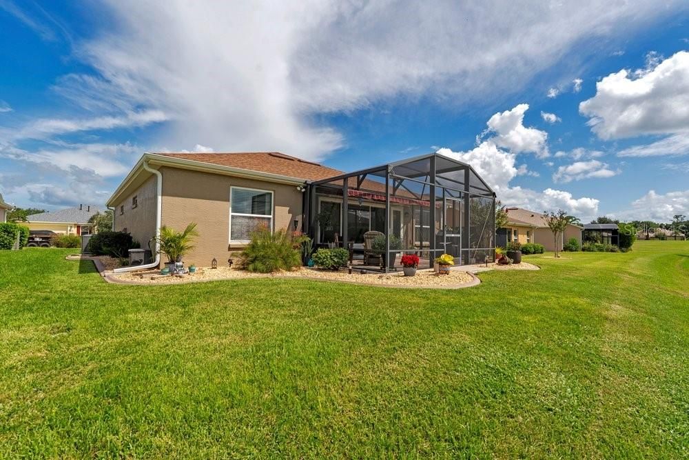 На продажу: $340,000 (2 спален, 2 ванн, 1665 Квадратных фут)