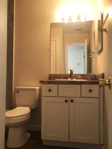 For Rent: $1,395 (2 beds, 1 baths, 765 Square Feet)