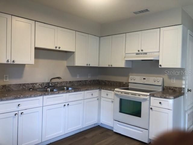 For Rent: $1,395 (2 beds, 1 baths, 765 Square Feet)