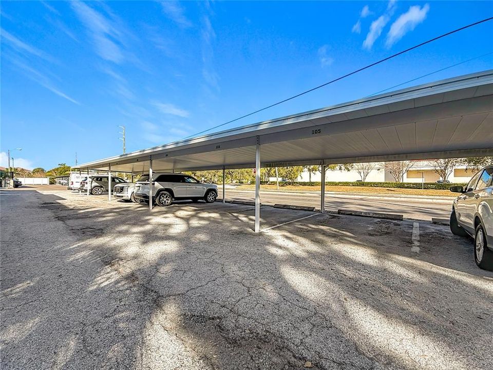 For Rent: $2,400 (2 beds, 1 baths, 750 Square Feet)