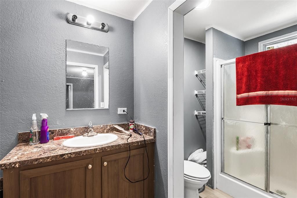 На продажу: $199,000 (3 спален, 2 ванн, 1080 Квадратных фут)