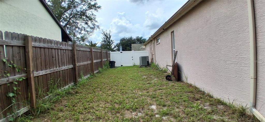 For Sale: $315,000 (3 beds, 2 baths, 1448 Square Feet)