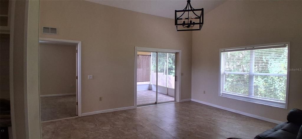 For Sale: $315,000 (3 beds, 2 baths, 1448 Square Feet)