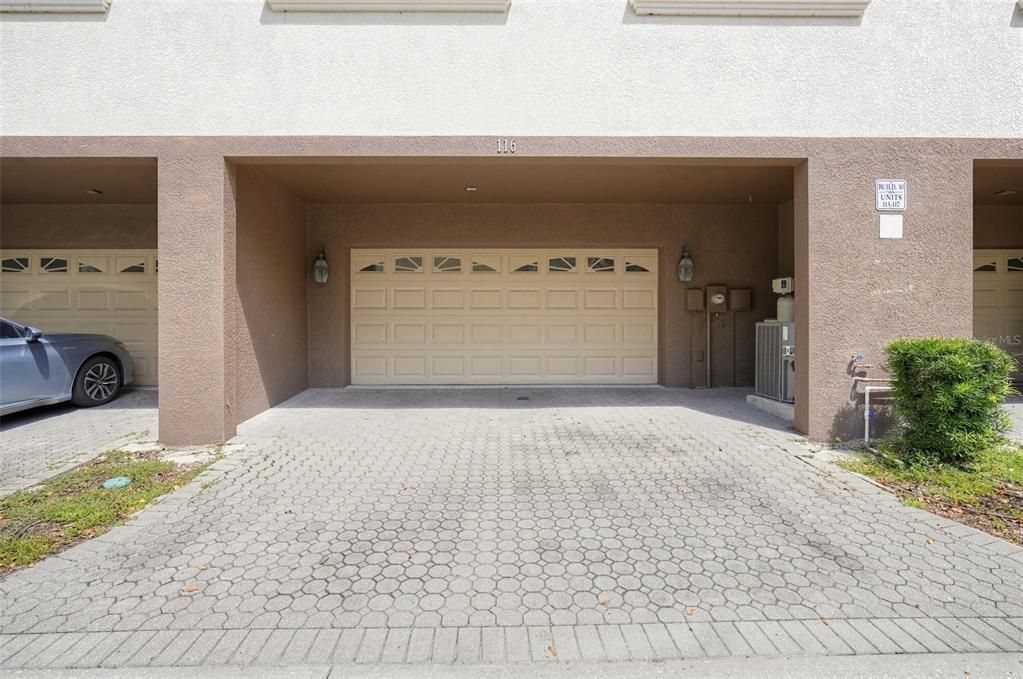 En Venta: $425,000 (4 camas, 3 baños, 2416 Pies cuadrados)