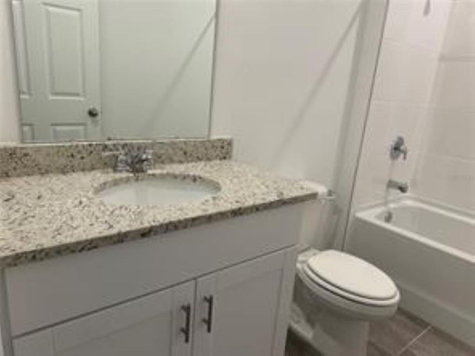 For Rent: $2,200 (4 beds, 3 baths, 1978 Square Feet)