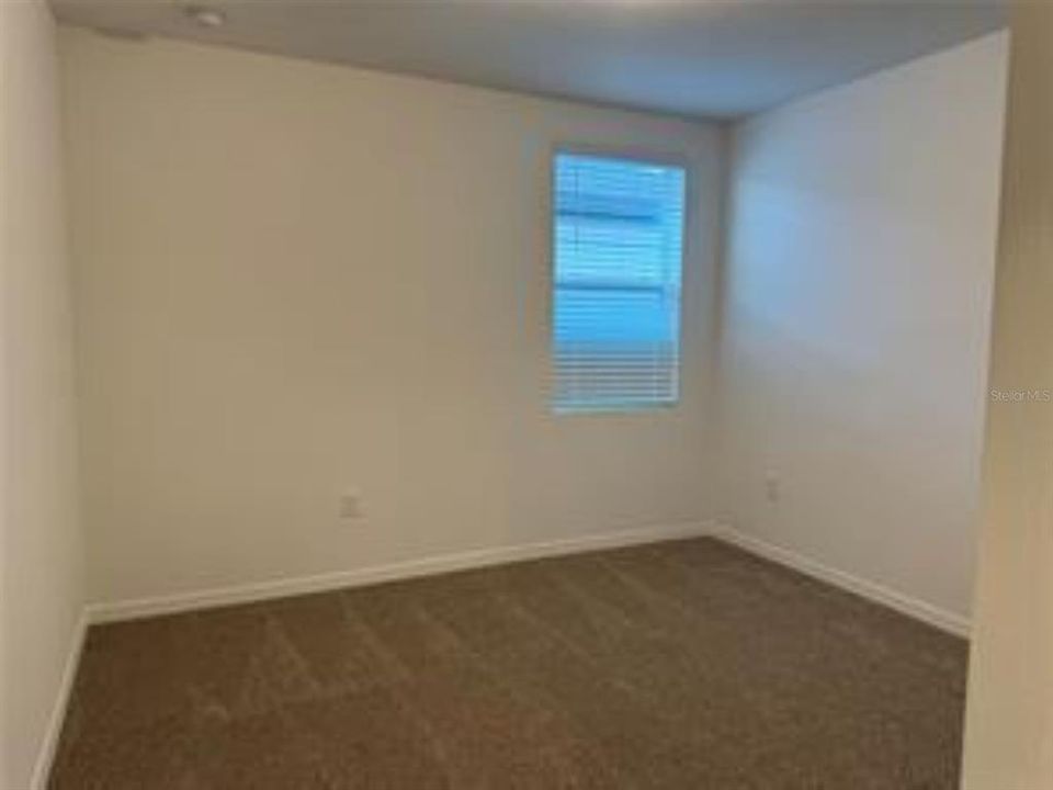 For Rent: $2,200 (4 beds, 3 baths, 1978 Square Feet)