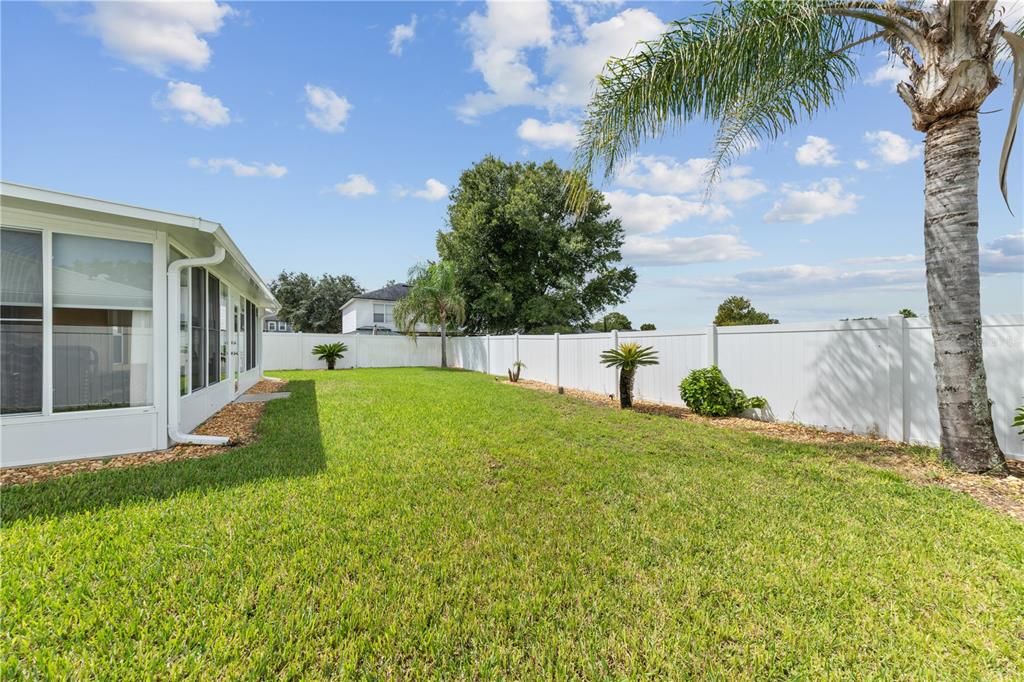For Rent: $2,500 (3 beds, 2 baths, 1424 Square Feet)