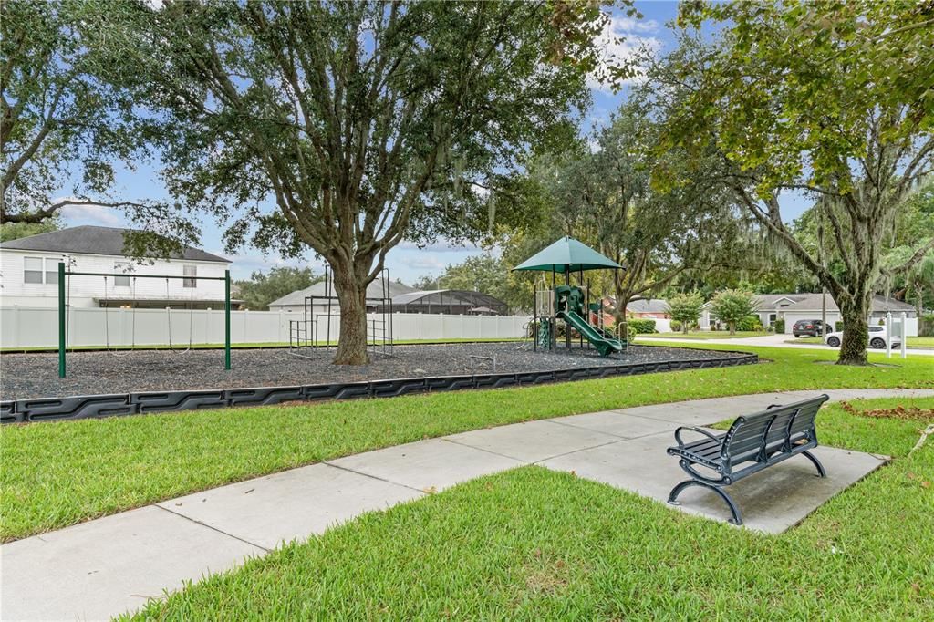 For Rent: $2,500 (3 beds, 2 baths, 1424 Square Feet)