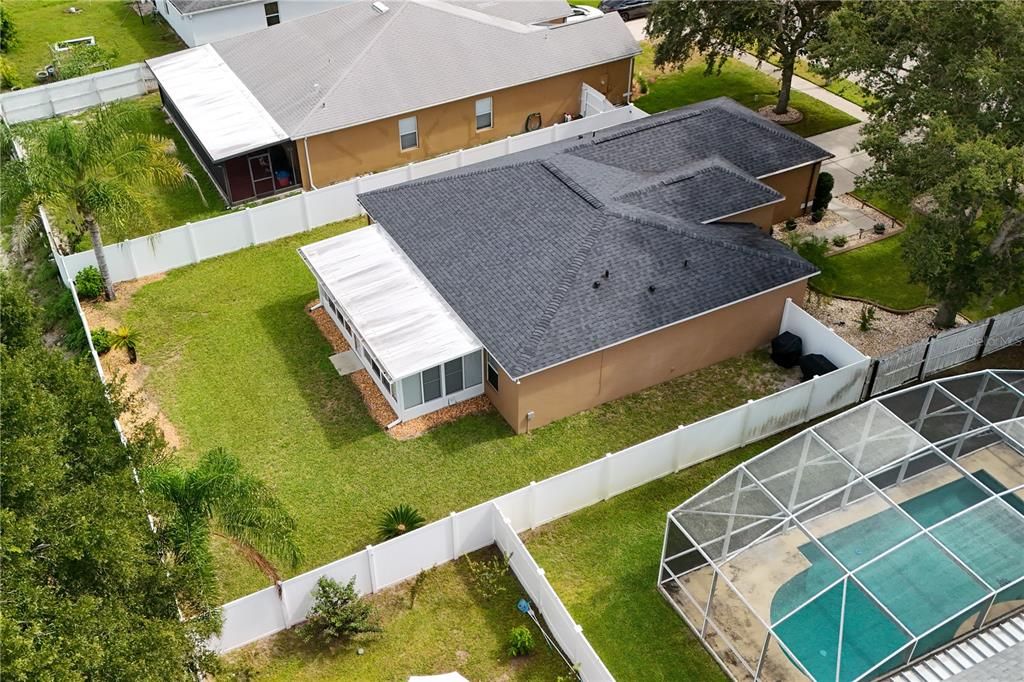 For Rent: $2,500 (3 beds, 2 baths, 1424 Square Feet)