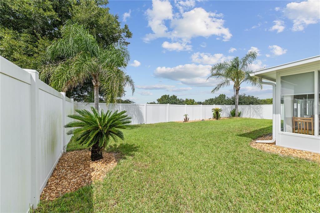 For Rent: $2,500 (3 beds, 2 baths, 1424 Square Feet)