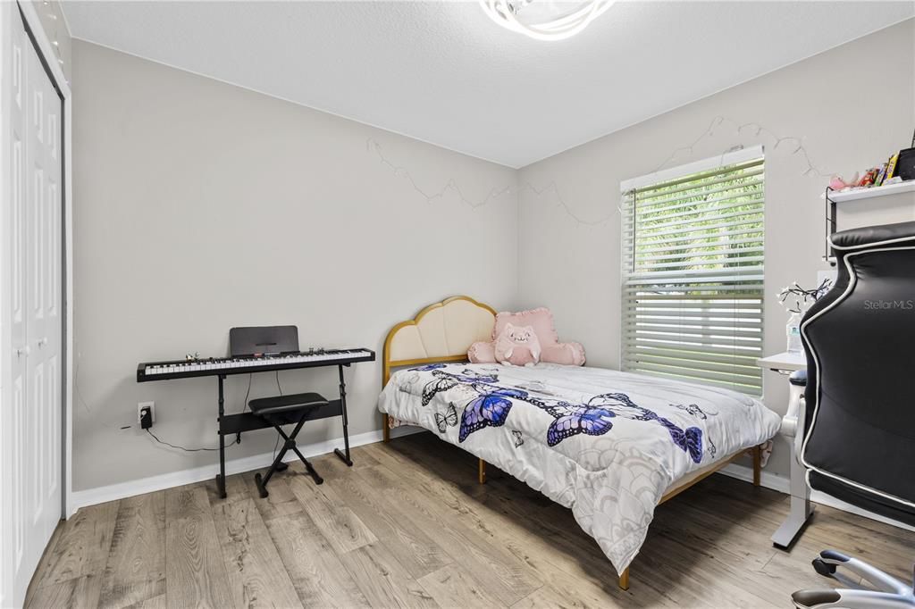 For Rent: $2,500 (3 beds, 2 baths, 1424 Square Feet)
