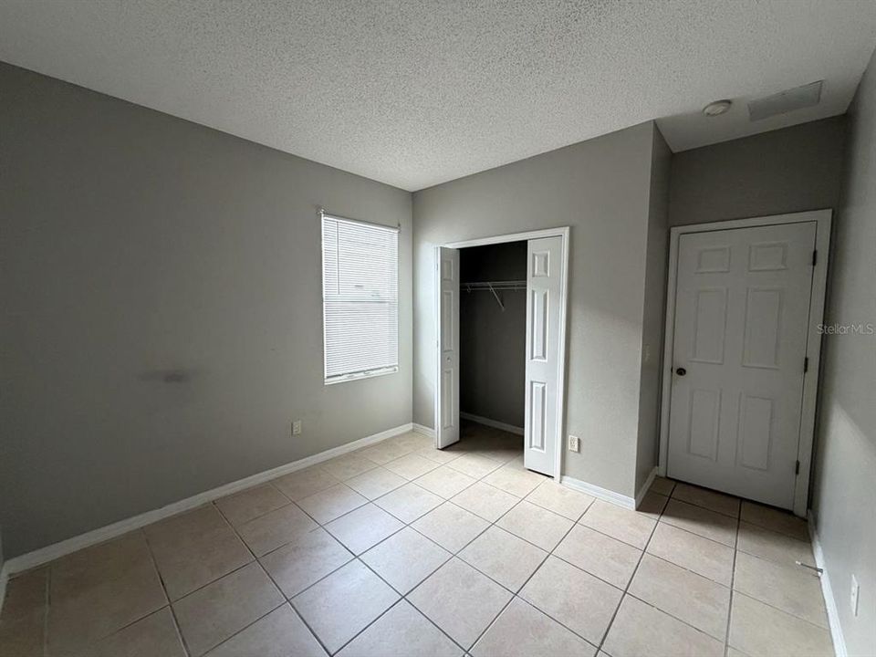 En Renta: $2,400 (5 camas, 3 baños, 1844 Pies cuadrados)