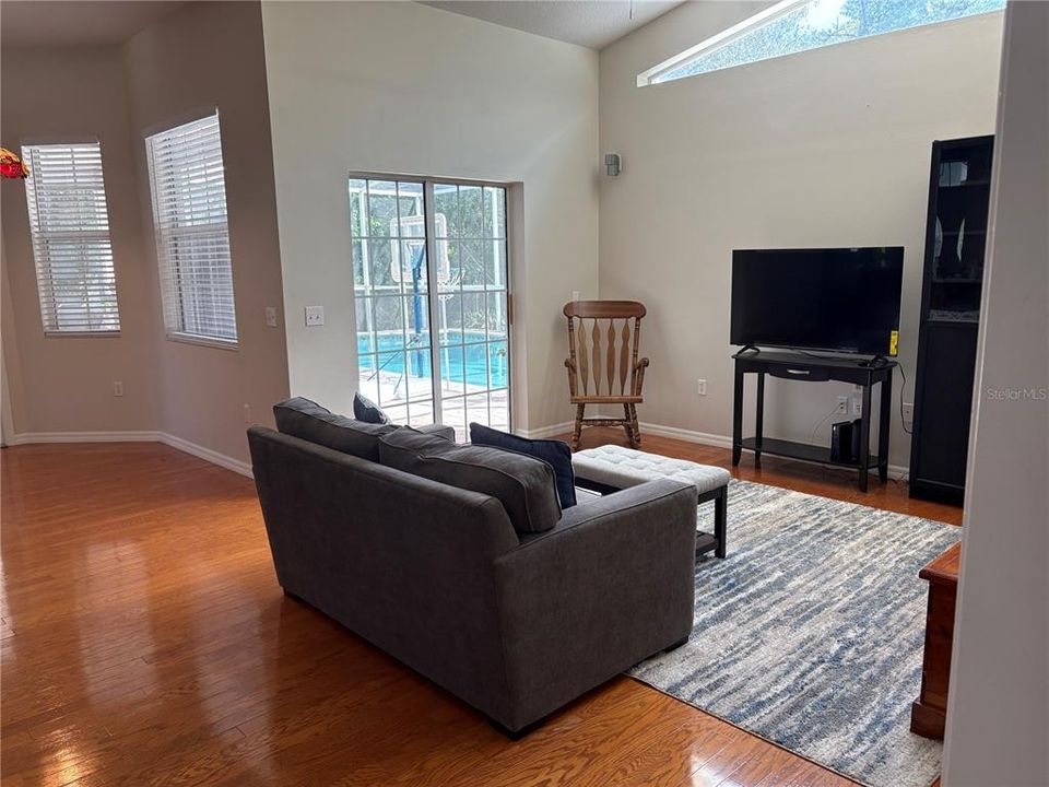 For Sale: $625,000 (3 beds, 2 baths, 2381 Square Feet)