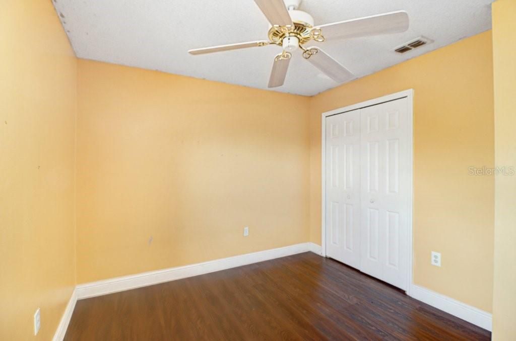 For Sale: $312,000 (3 beds, 2 baths, 1810 Square Feet)