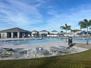For Rent: $2,300 (3 beds, 2 baths, 1580 Square Feet)