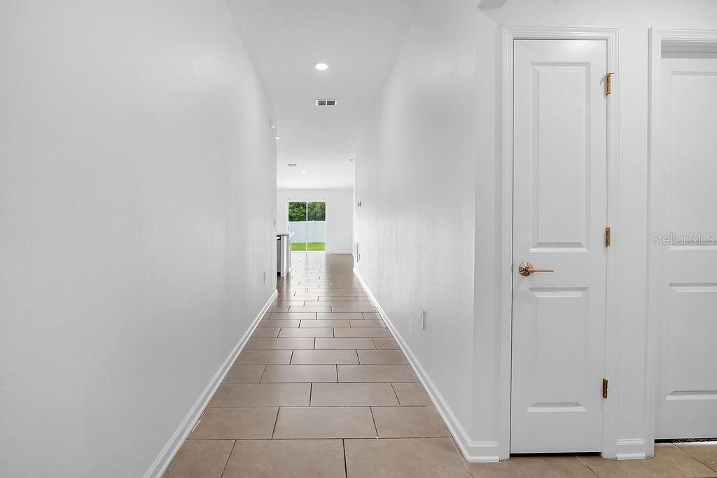 For Rent: $2,300 (3 beds, 2 baths, 1580 Square Feet)