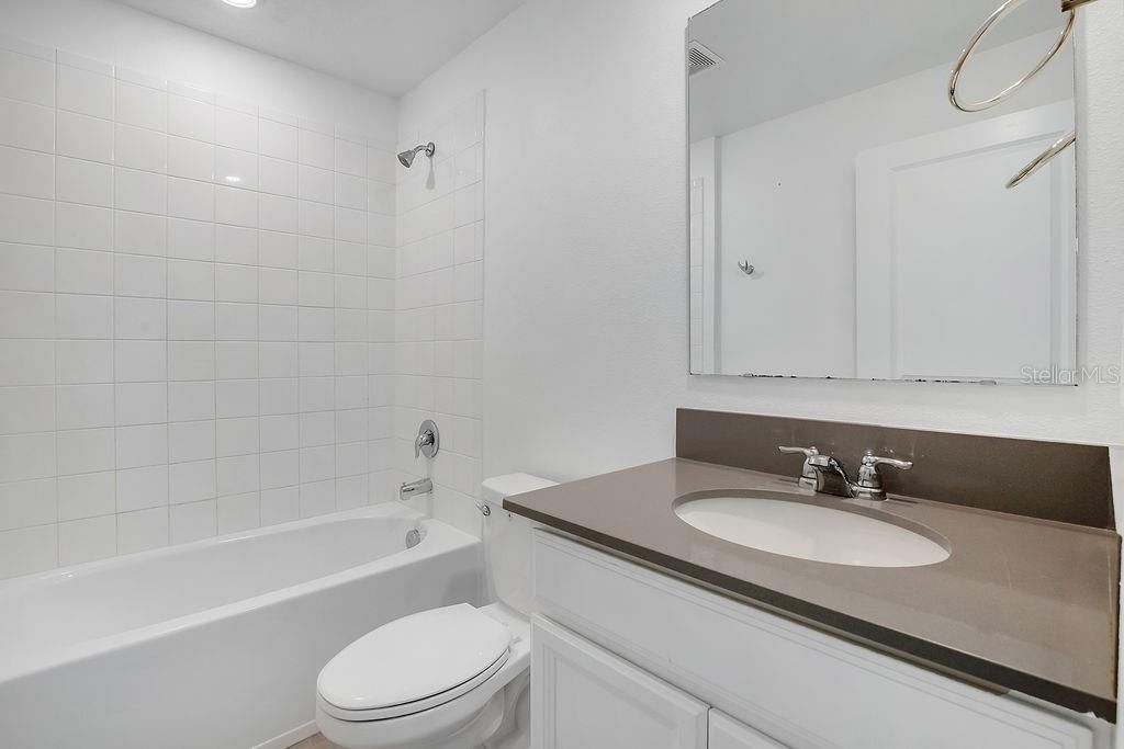 For Rent: $2,300 (3 beds, 2 baths, 1580 Square Feet)