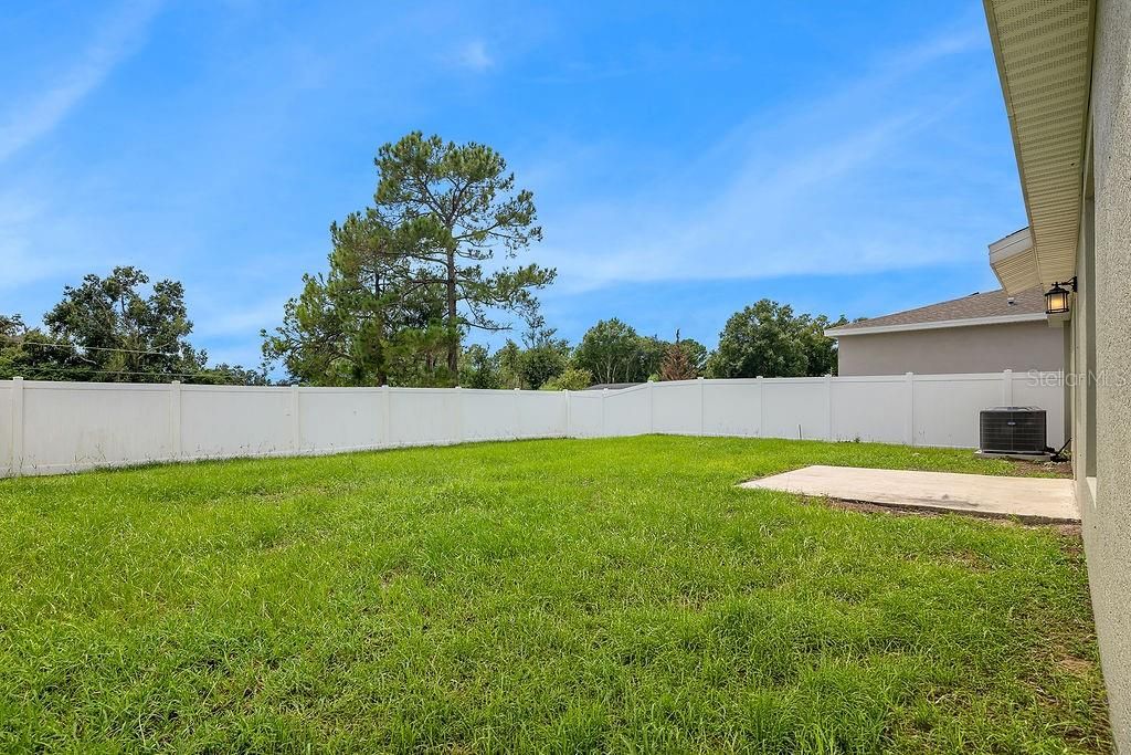 For Rent: $2,300 (3 beds, 2 baths, 1580 Square Feet)