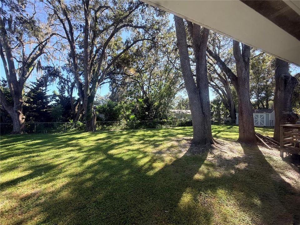 For Sale: $299,500 (4 beds, 2 baths, 1614 Square Feet)