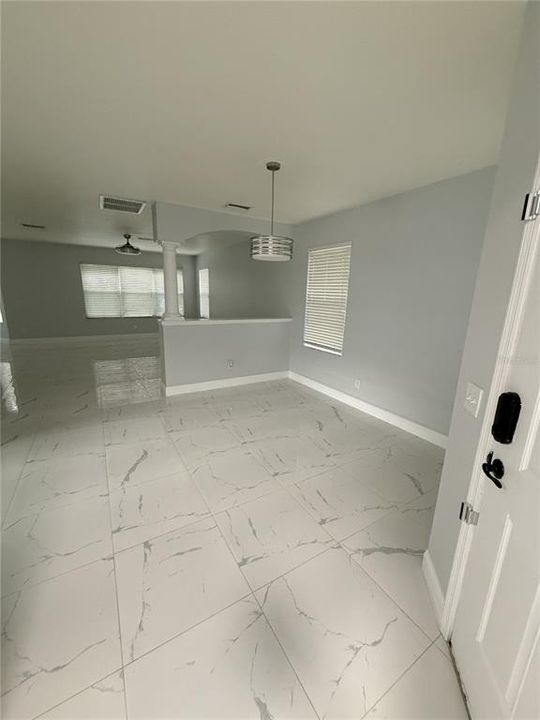 For Rent: $3,000 (5 beds, 2 baths, 2310 Square Feet)