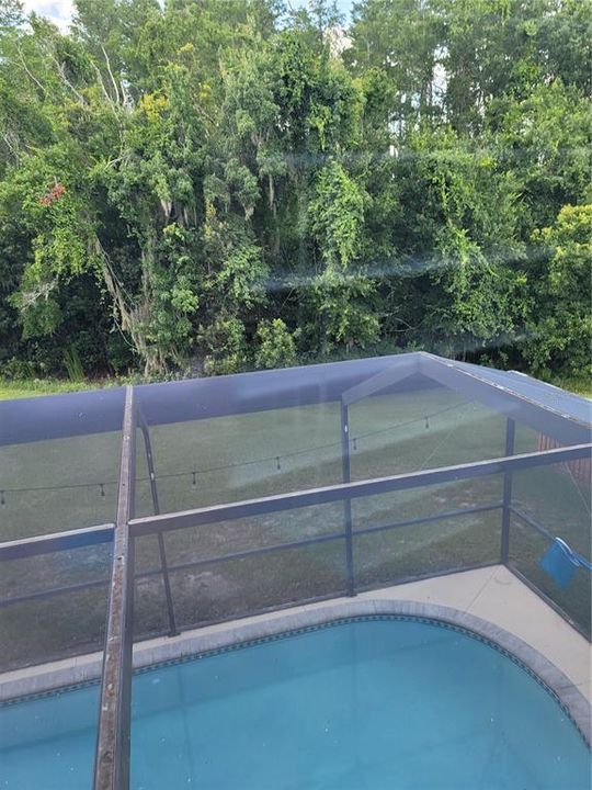 For Rent: $3,000 (5 beds, 2 baths, 2310 Square Feet)
