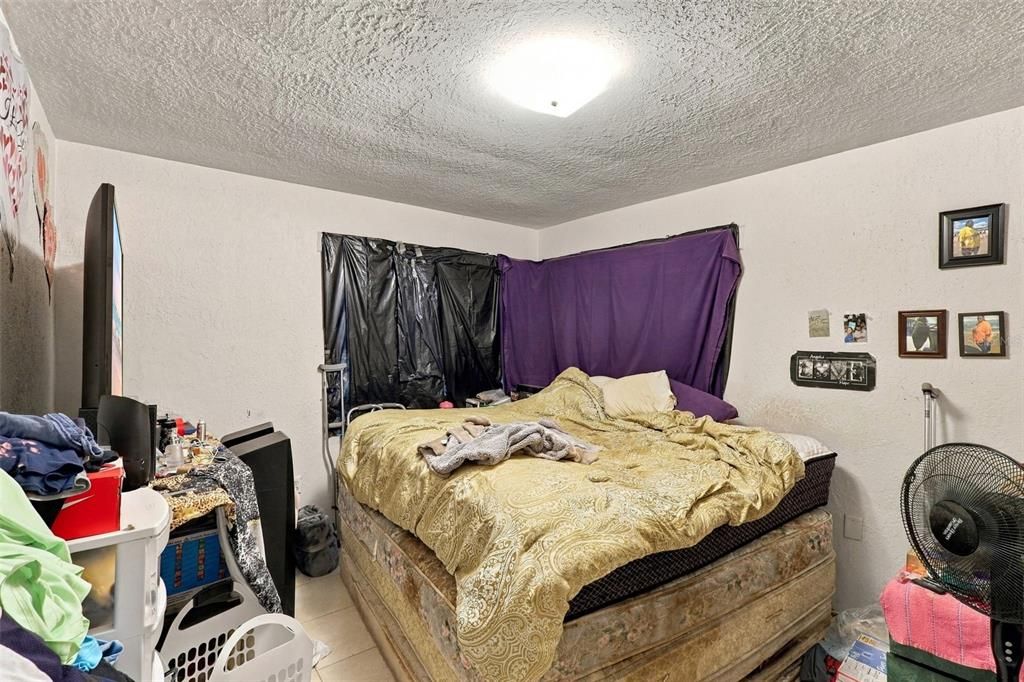 For Sale: $250,000 (4 beds, 0 baths, 1500 Square Feet)