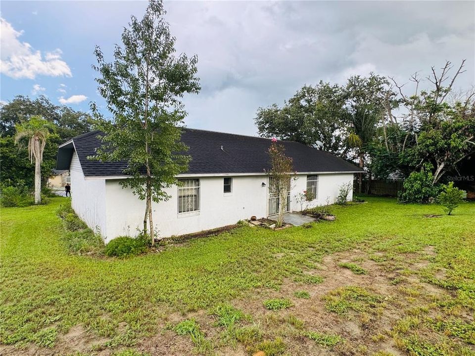 For Sale: $240,000 (3 beds, 2 baths, 1526 Square Feet)