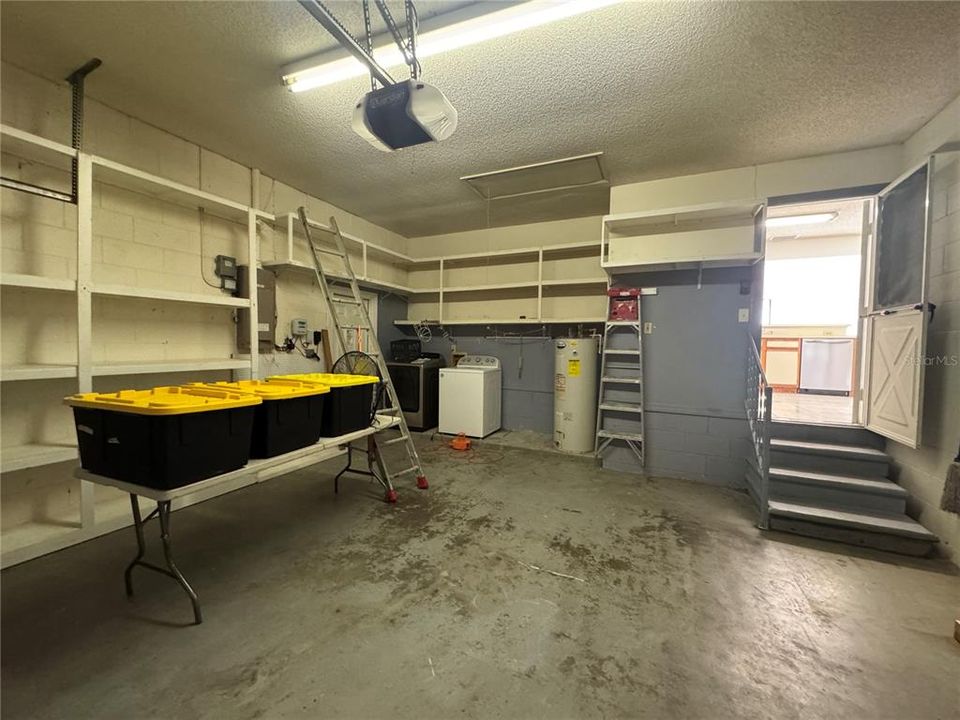 For Sale: $240,000 (3 beds, 2 baths, 1526 Square Feet)