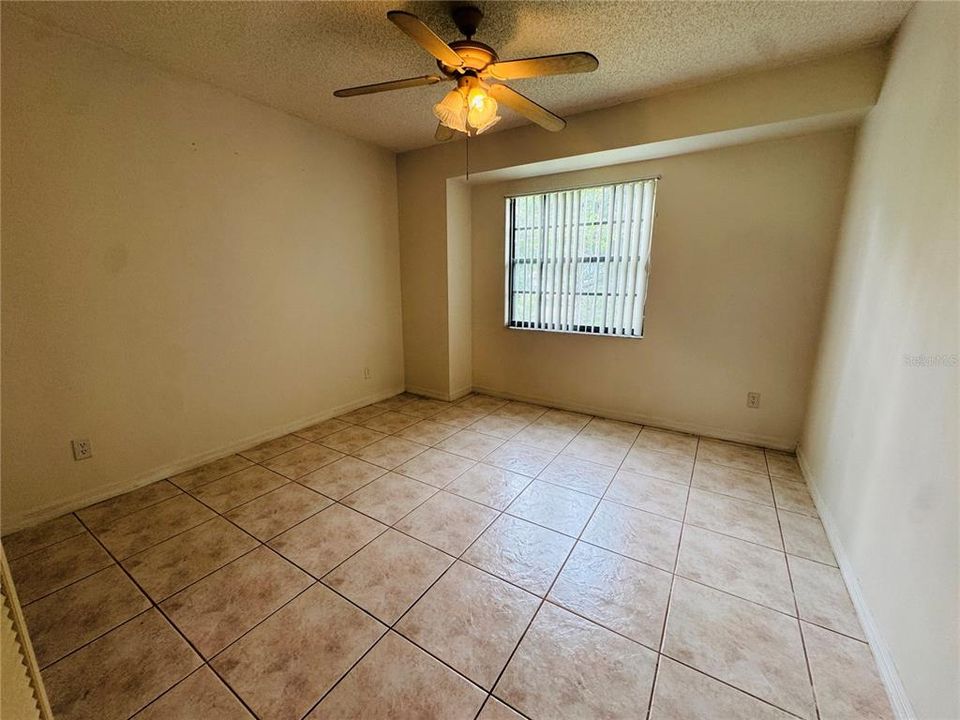 For Sale: $240,000 (3 beds, 2 baths, 1526 Square Feet)
