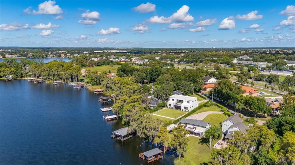 En Venta: $3,250,000 (4 camas, 5 baños, 4200 Pies cuadrados)