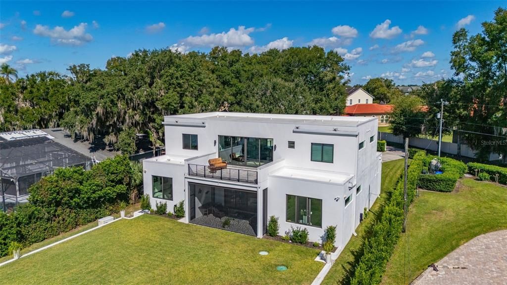 En Venta: $3,250,000 (4 camas, 5 baños, 4200 Pies cuadrados)