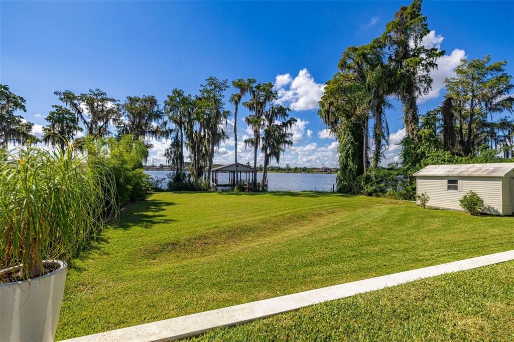 En Venta: $3,250,000 (4 camas, 5 baños, 4200 Pies cuadrados)