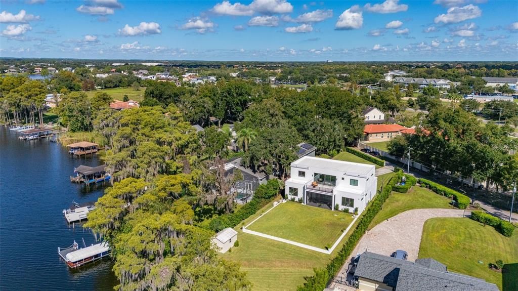 En Venta: $3,250,000 (4 camas, 5 baños, 4200 Pies cuadrados)