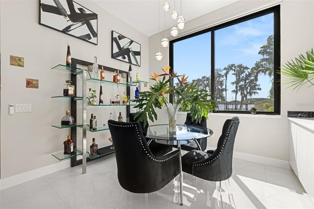 En Venta: $3,250,000 (4 camas, 5 baños, 4200 Pies cuadrados)