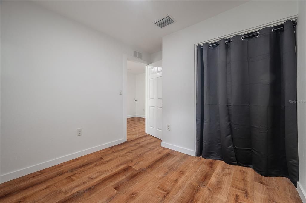 For Rent: $1,500 (2 beds, 1 baths, 792 Square Feet)
