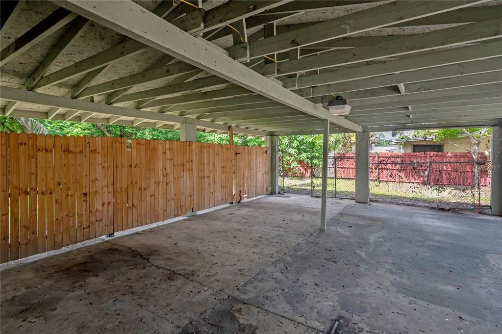 For Rent: $1,500 (2 beds, 1 baths, 792 Square Feet)