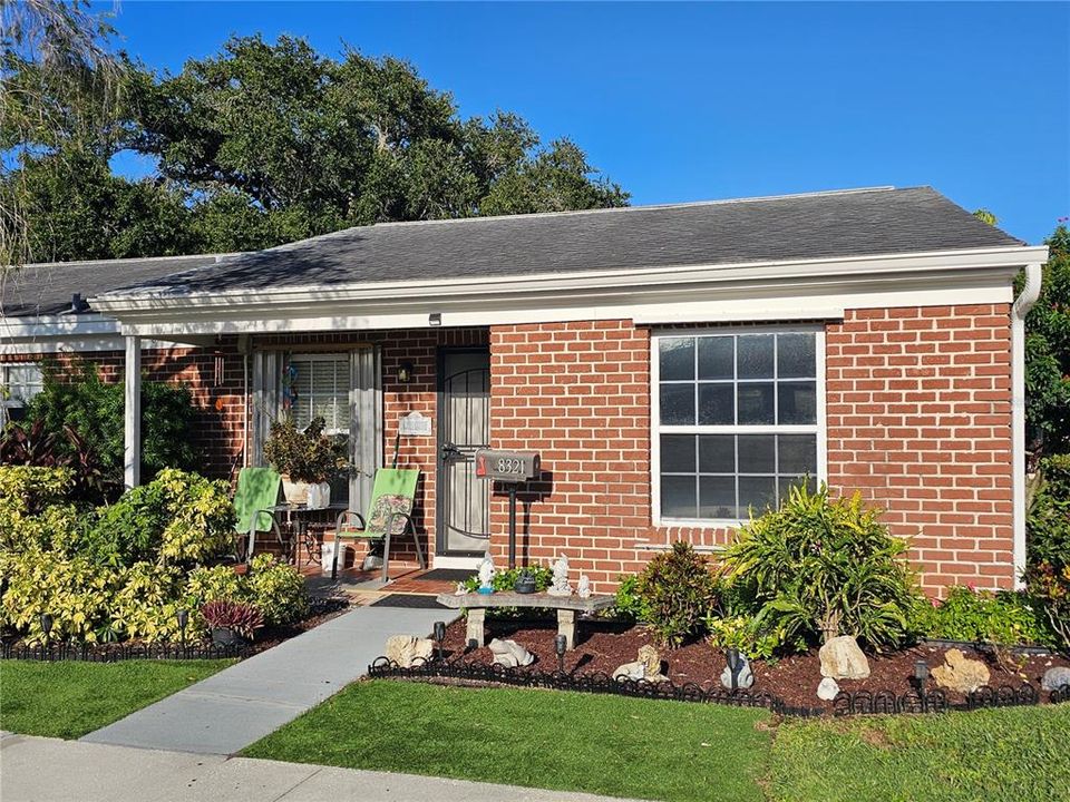 Vendido Recientemente: $80,000 (1 camas, 1 baños, 675 Pies cuadrados)