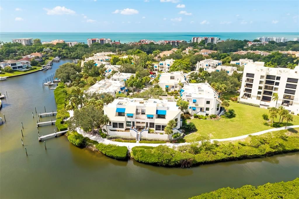 : $624,900 (2 спален, 2 ванн, 1690 Квадратных фут)