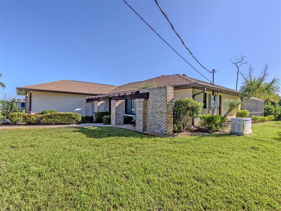 En Venta: $354,900 (2 camas, 2 baños, 1502 Pies cuadrados)