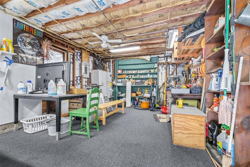 En Venta: $775,000 (4 camas, 3 baños, 2432 Pies cuadrados)